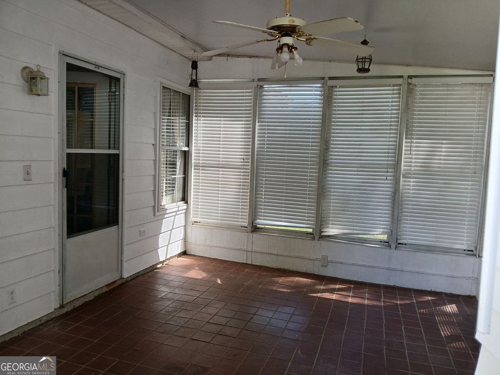 817 Ashton Place - Photo 4
