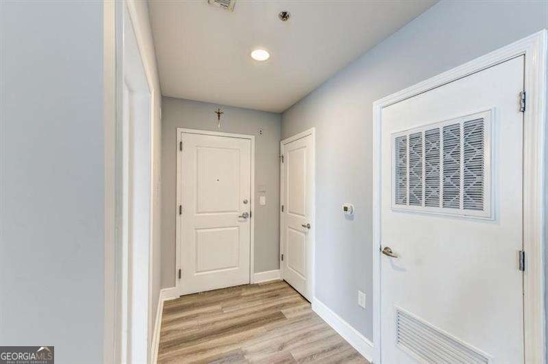 950 W Peachtree Street Nw - Photo 9