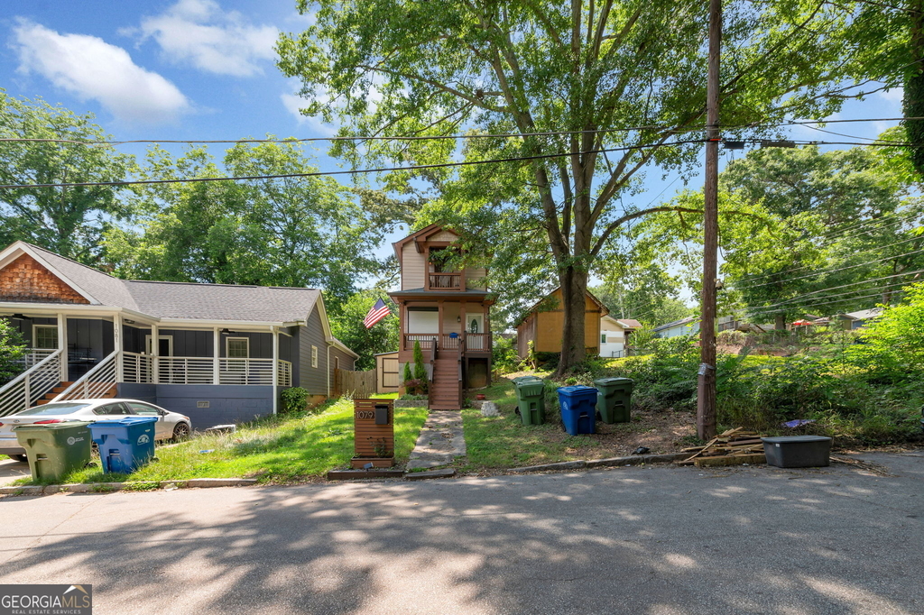 1079 Sims Street Sw - Photo 1