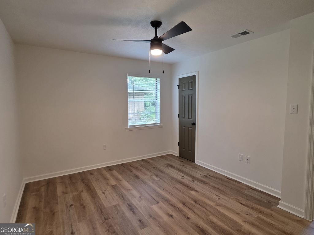 205 Whitehall Avenue - Photo 17