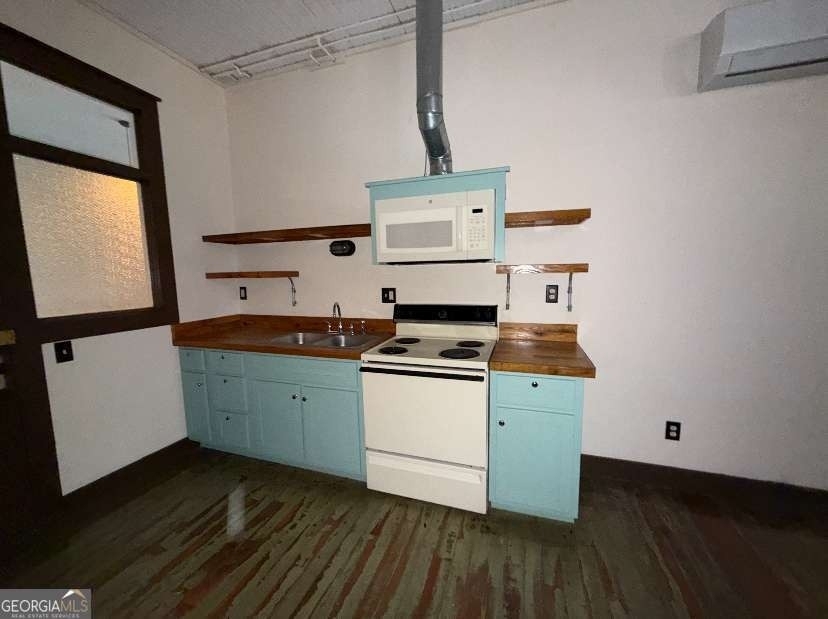 359 Railroad Street - Photo 5