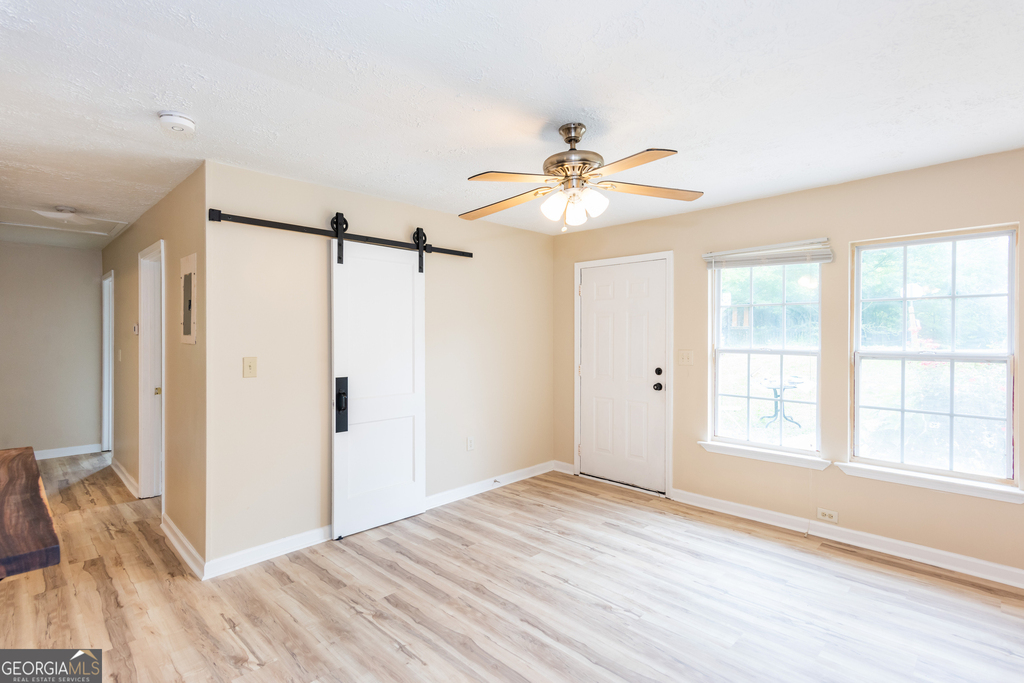 2435 Claude Street Nw - Photo 2