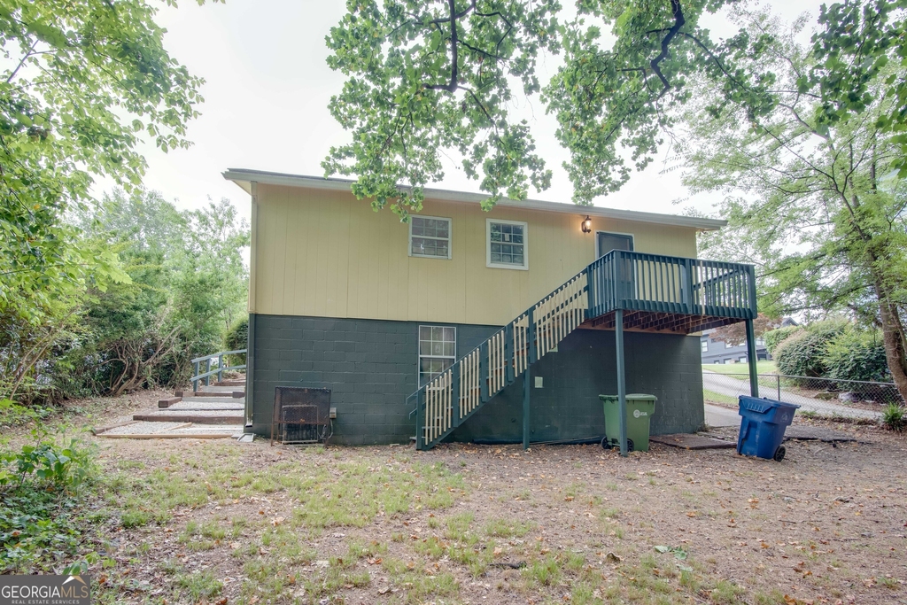 2435 Claude Street Nw - Photo 13