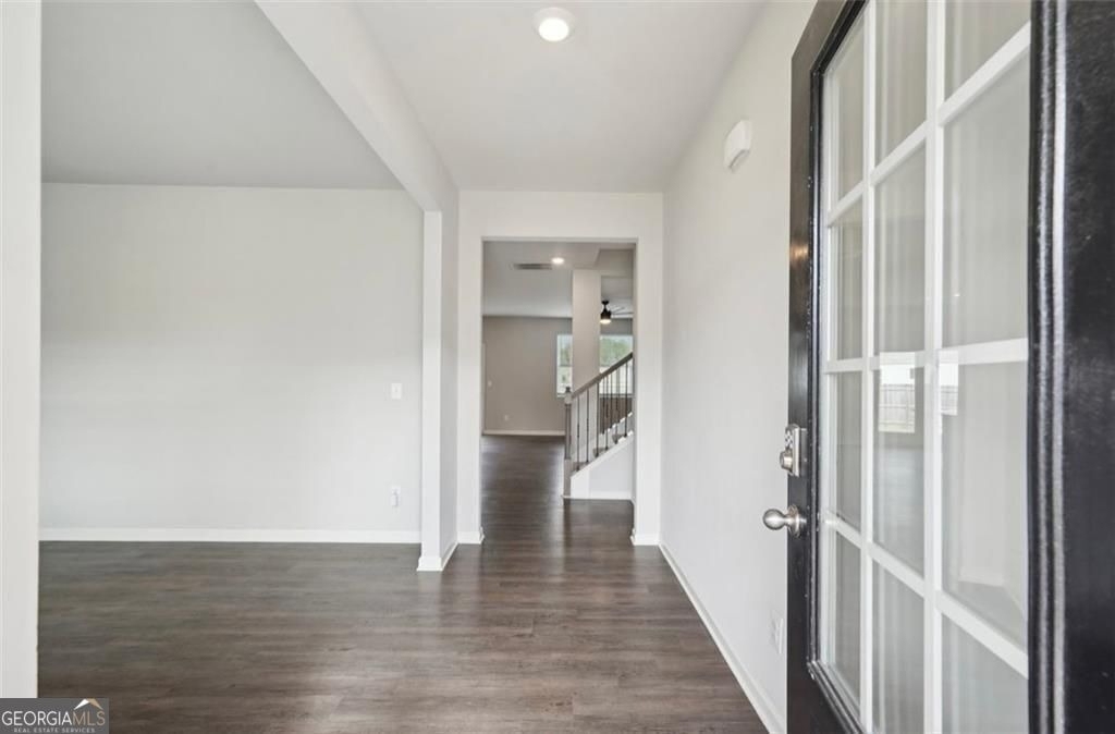 6637 Bluffview Drive - Photo 4