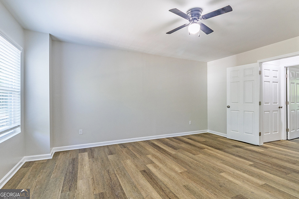 2367 Knott Street - Photo 17