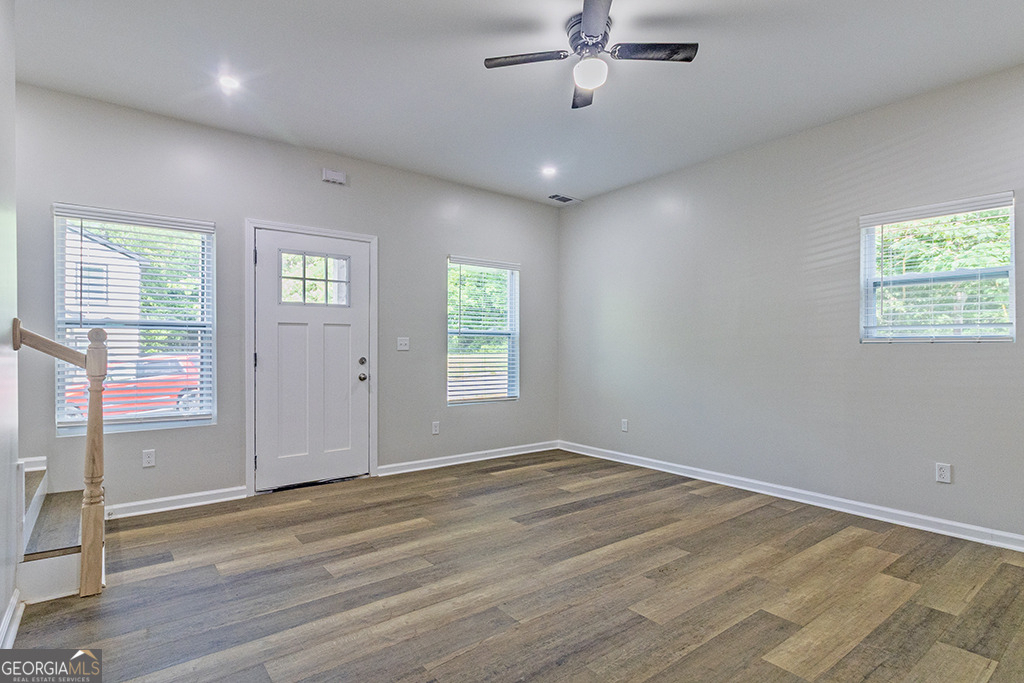 2367 Knott Street - Photo 9