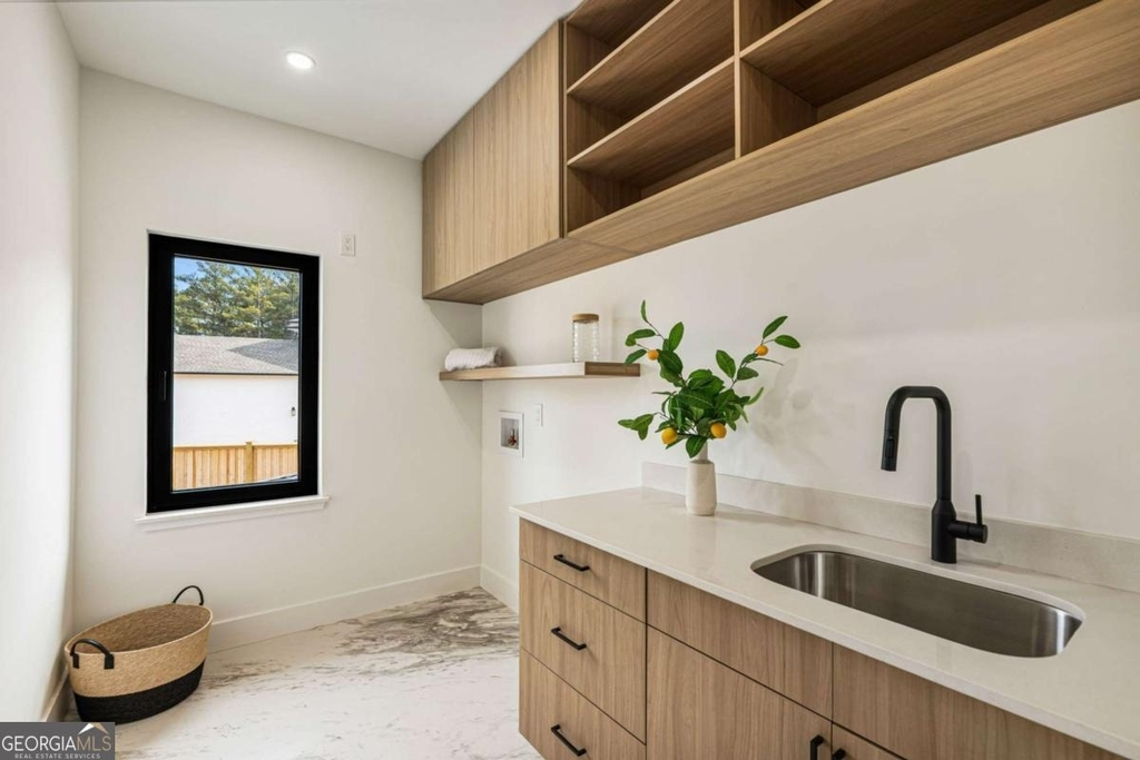 4805 Moore Road - Photo 34
