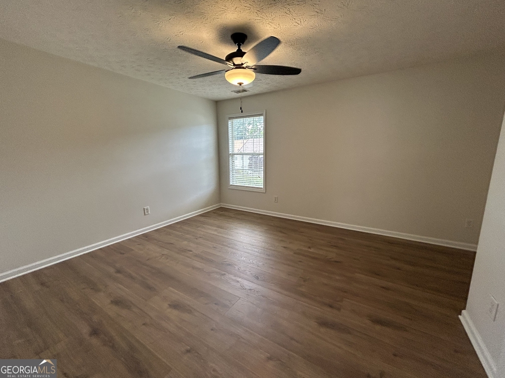 3051 Kentmere Drive - Photo 14