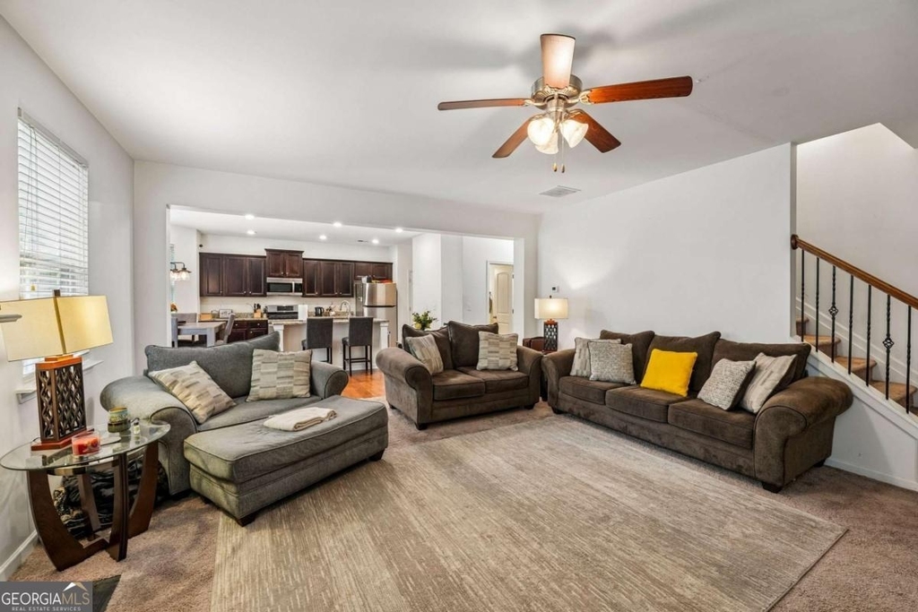 6216 Oakdale Ridge Court Se - Photo 2