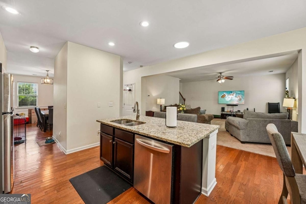 6216 Oakdale Ridge Court Se - Photo 11