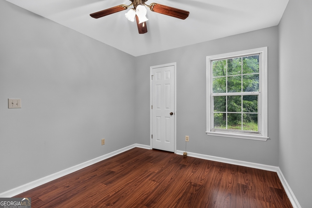 47 Sunhigh Street - Photo 9