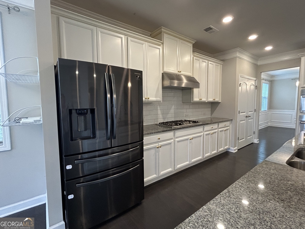 2940 Furlong Court - Photo 5