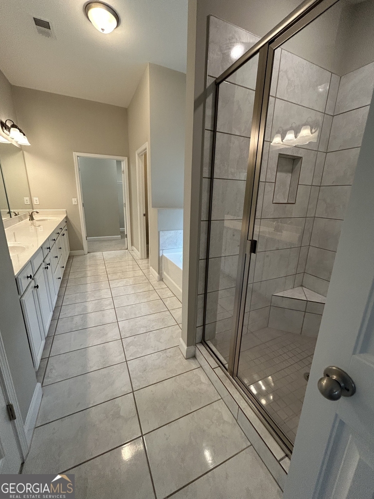 2940 Furlong Court - Photo 17