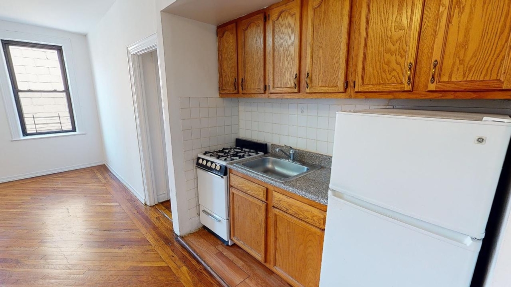 108-02 72nd avenue - Photo 4