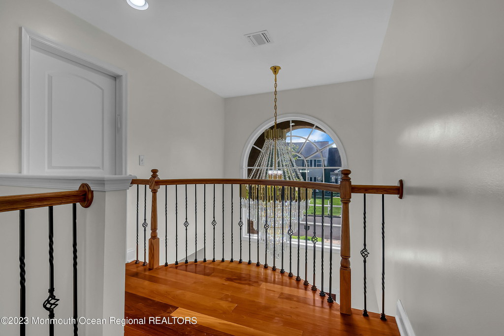 1607 Holbrook Street - Photo 23