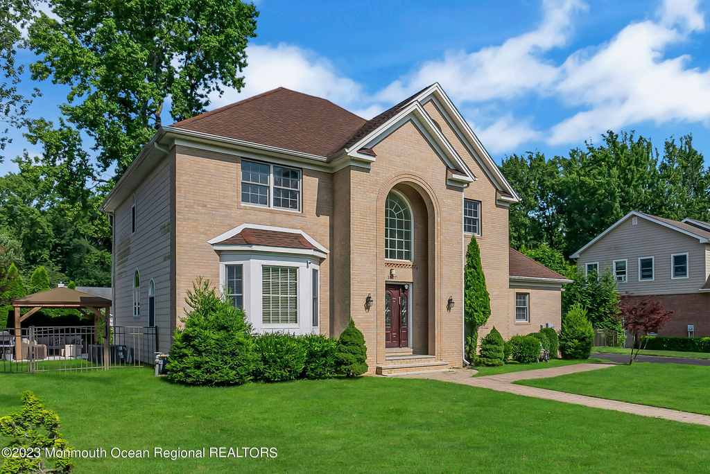 1607 Holbrook Street - Photo 35