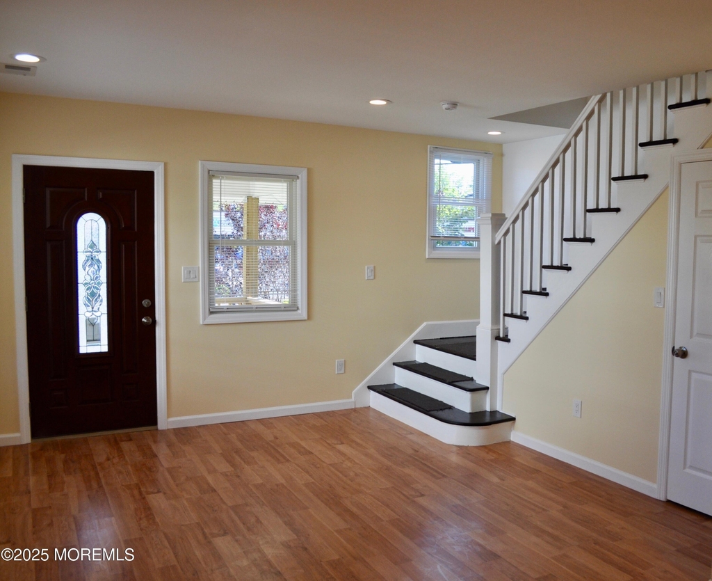 485 Joline Avenue - Photo 3