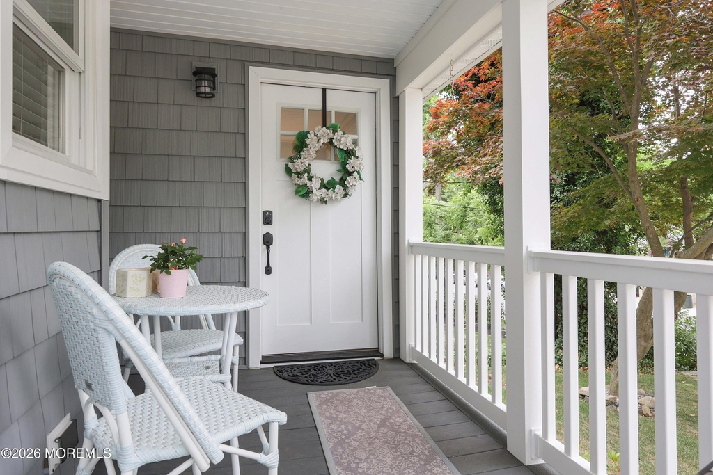 210 Linden Avenue - Photo 3