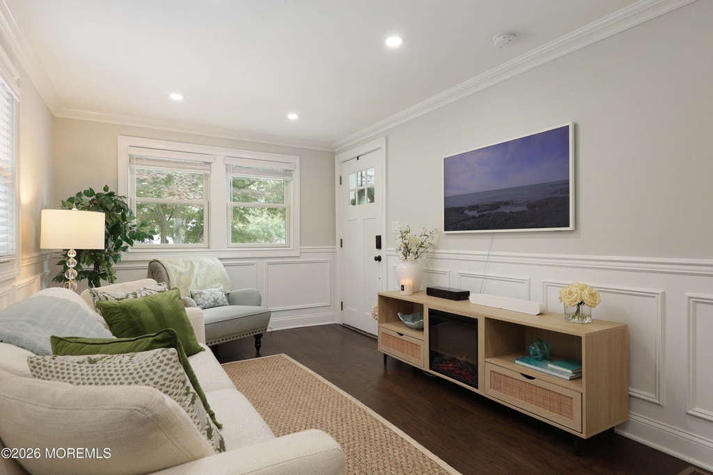 210 Linden Avenue - Photo 6
