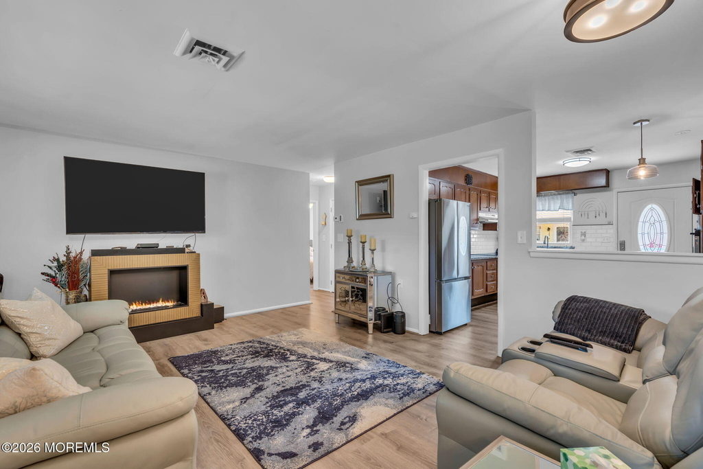 390 Picardy Court - Photo 9