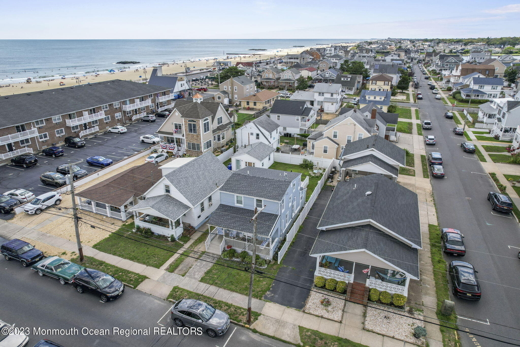 107 17th Avenue - Photo 29