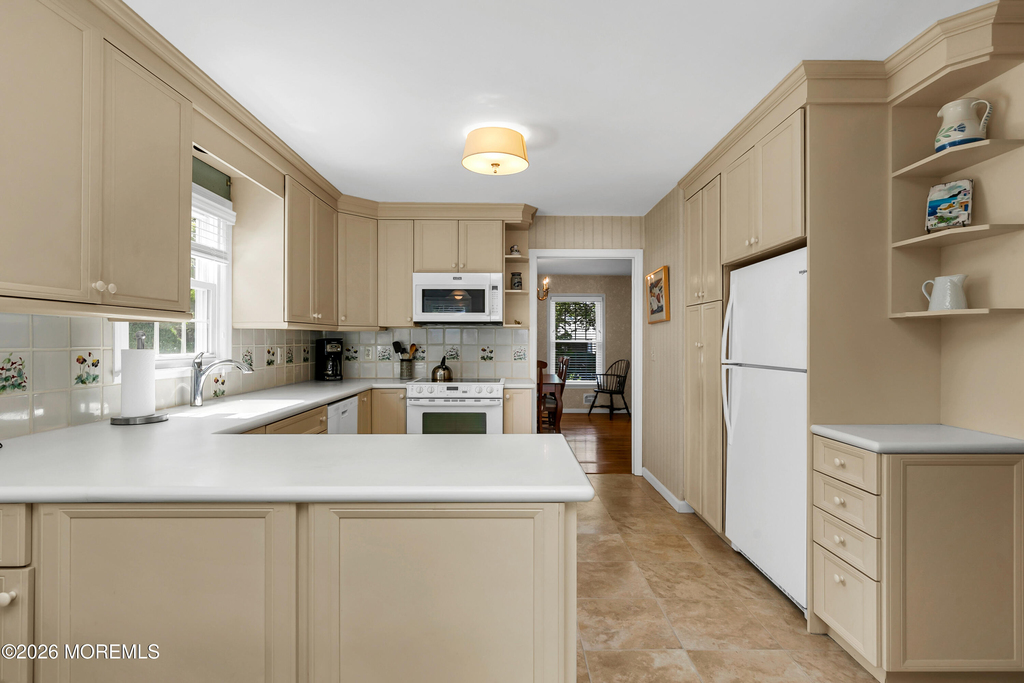 203 Washington Boulevard - Photo 6