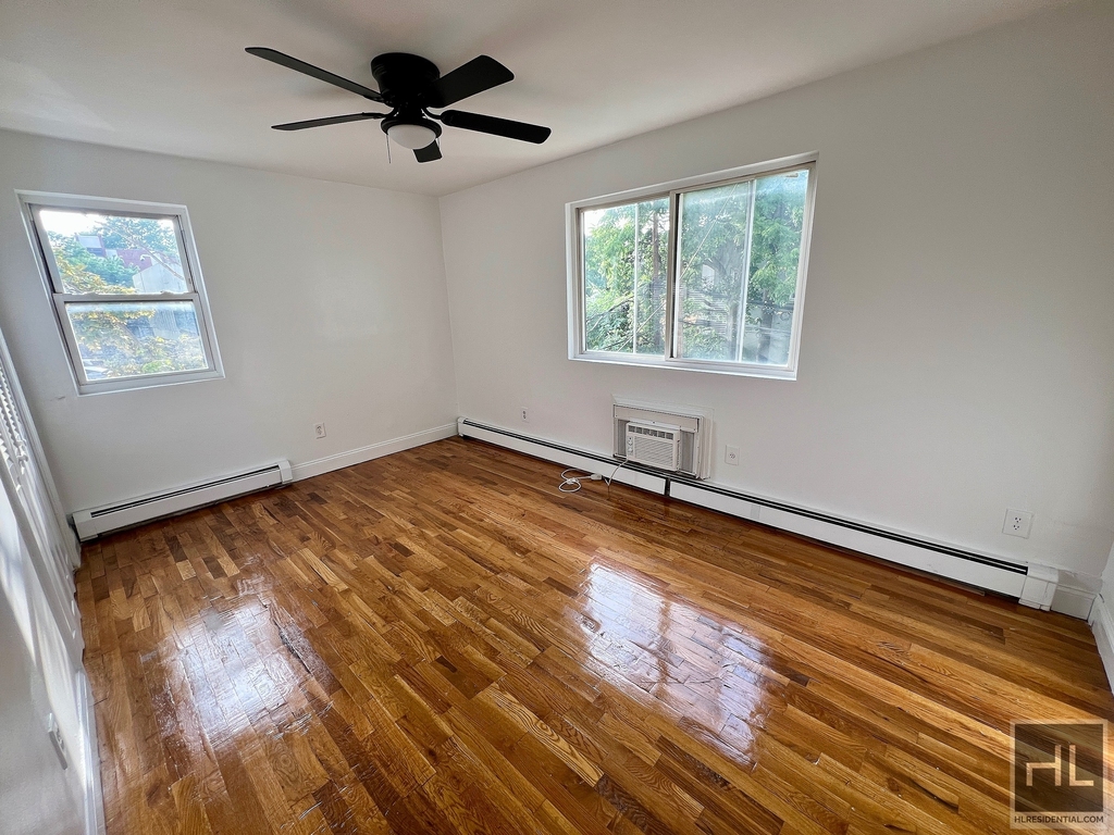 449 Lexington Avenue - Photo 2