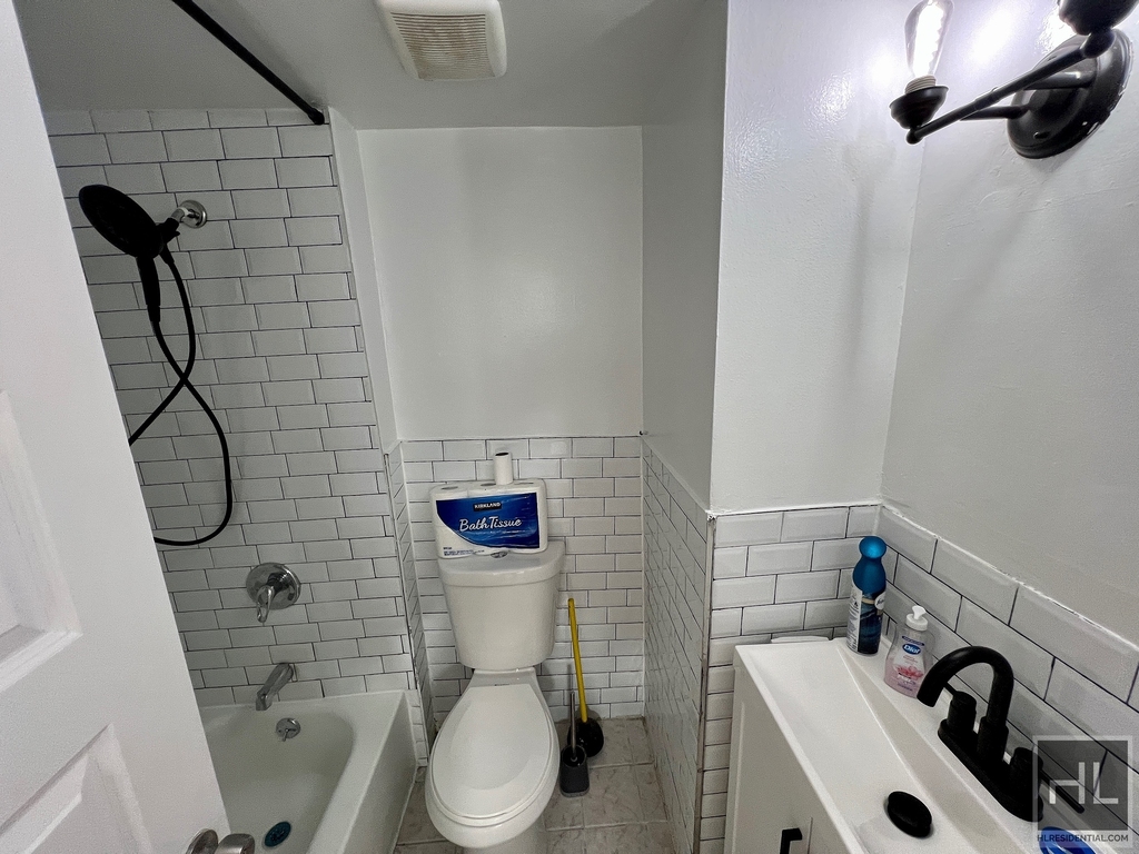 449 Lexington Avenue - Photo 4