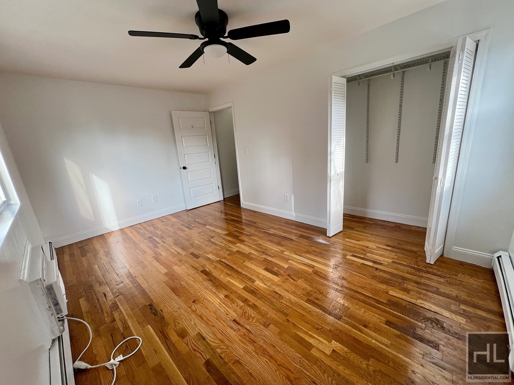 449 Lexington Avenue - Photo 3