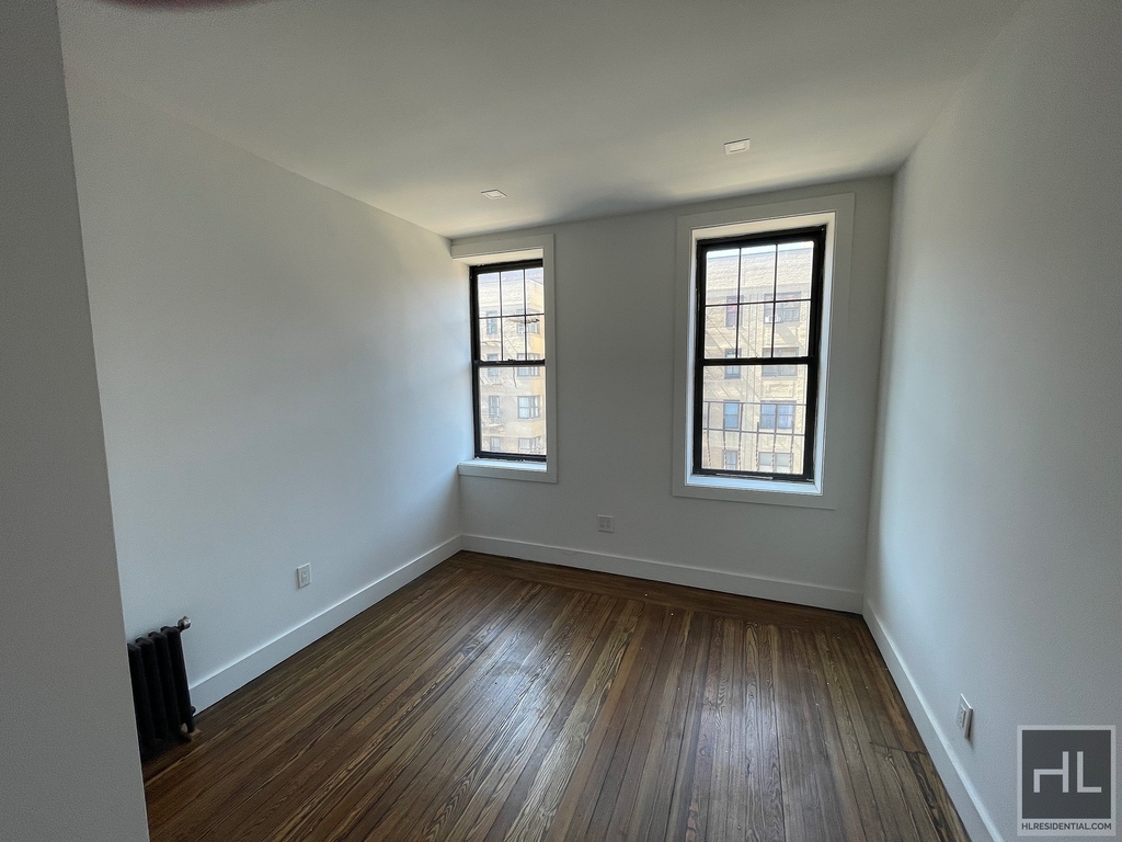 Claremont Avenue - Photo 3