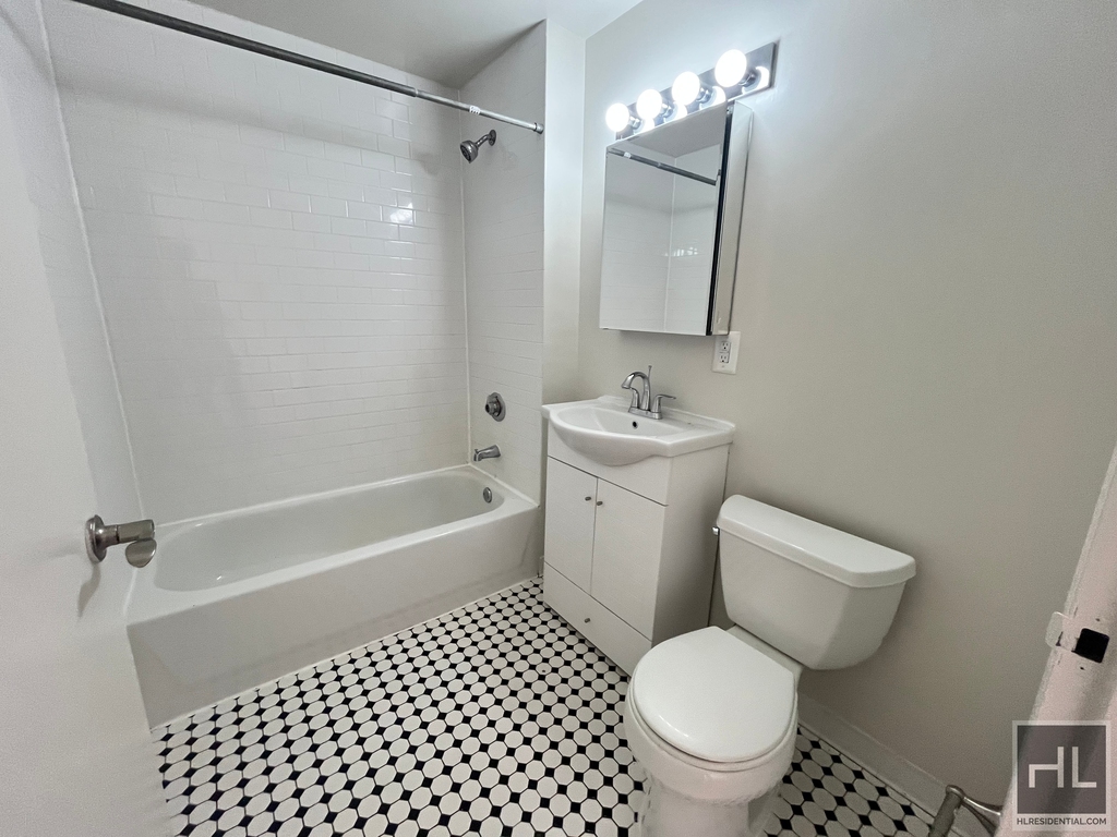 West 96th Street - Photo 3