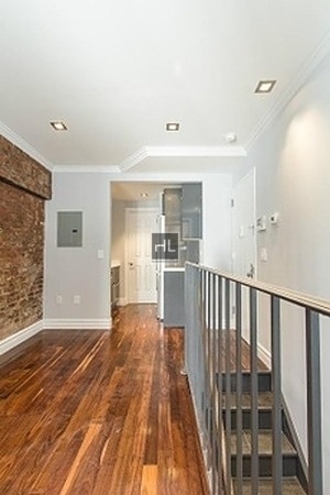 Ridge Street - Photo 3