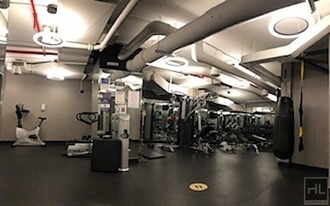 East 39th Street - Photo 11