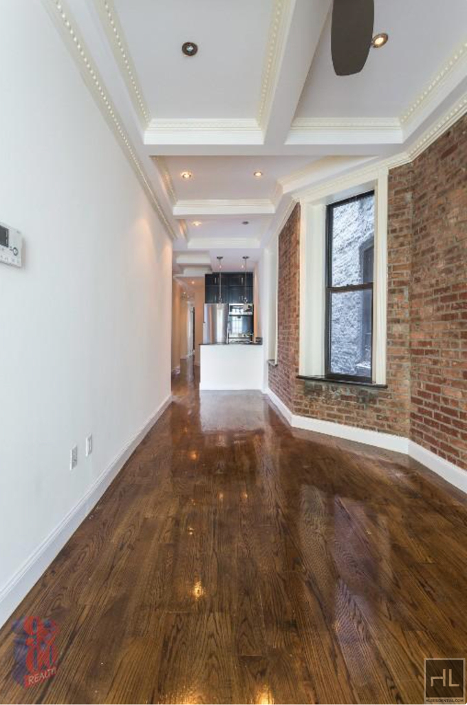 W 103rd St. - Photo 0