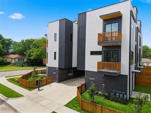 4605 Belmont Avenue - Photo 0