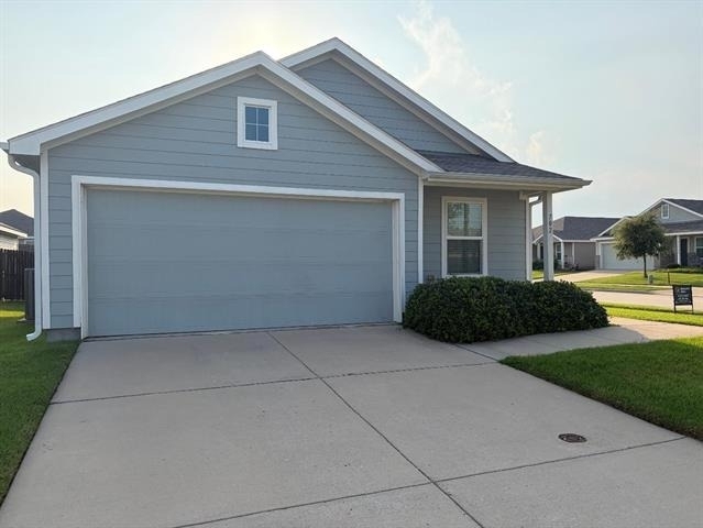 702 Slocum Way - Photo 1