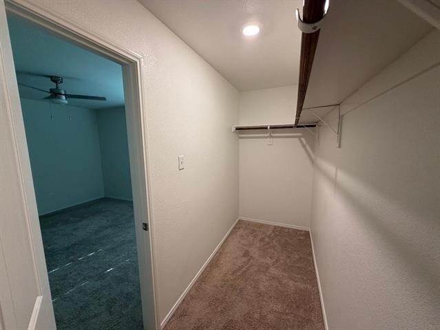 702 Slocum Way - Photo 8