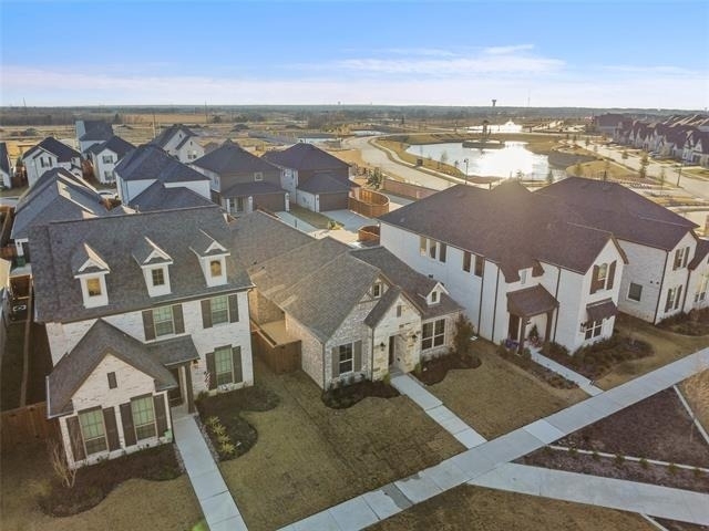 2612 Griffith Mews - Photo 3