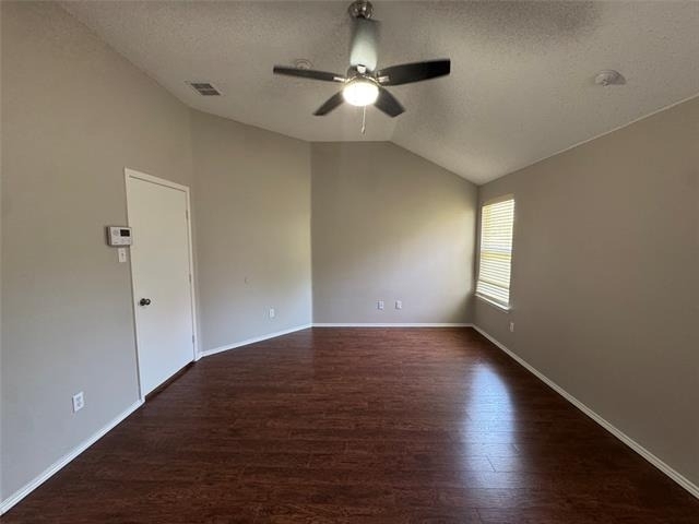 304 E Clover Park Drive - Photo 15