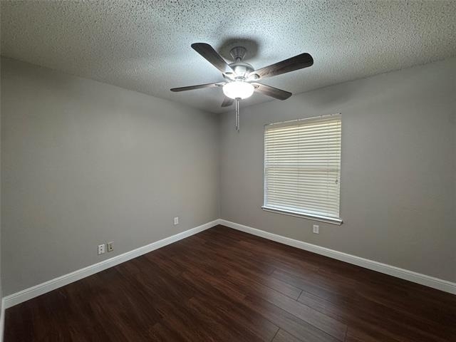 304 E Clover Park Drive - Photo 21