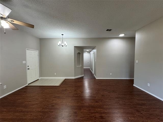 304 E Clover Park Drive - Photo 1