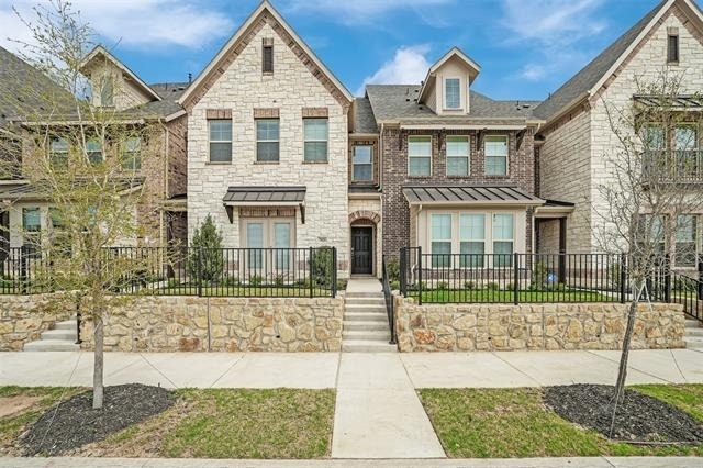7929 Bayside Drive - Photo 0