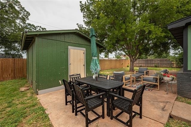 2601 N Willis Street - Photo 28