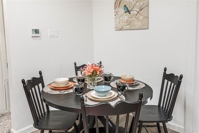 2601 N Willis Street - Photo 9