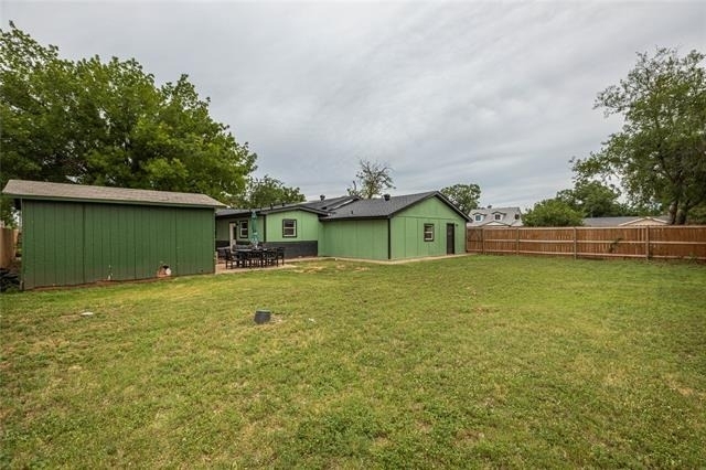 2601 N Willis Street - Photo 29