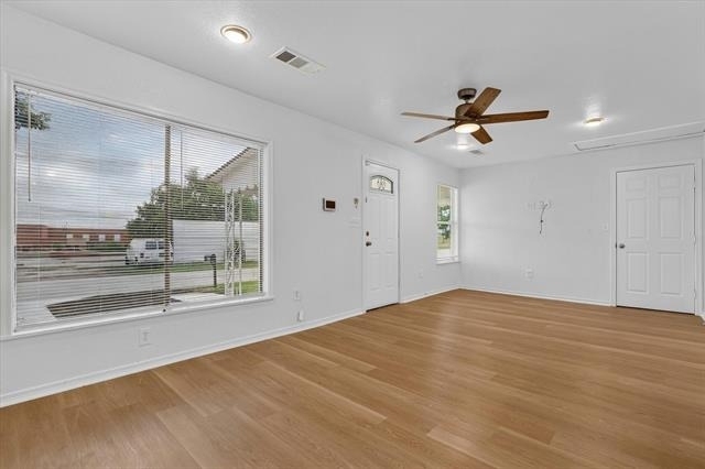 5301 Scoggins Street - Photo 8