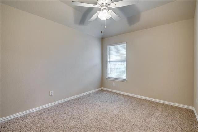 811 Creekside Drive - Photo 14