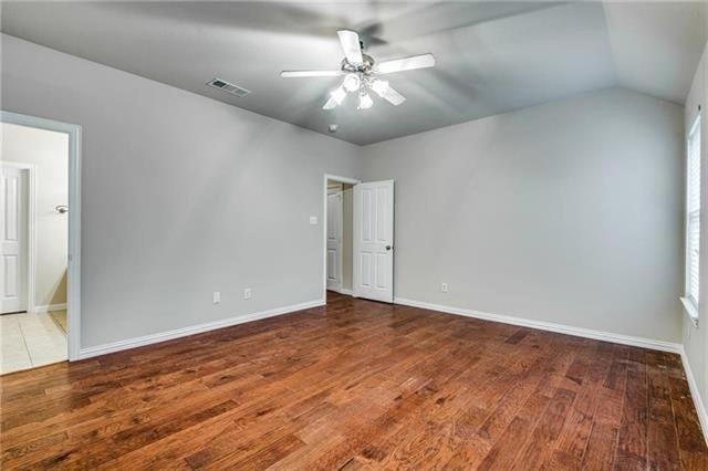 811 Creekside Drive - Photo 13