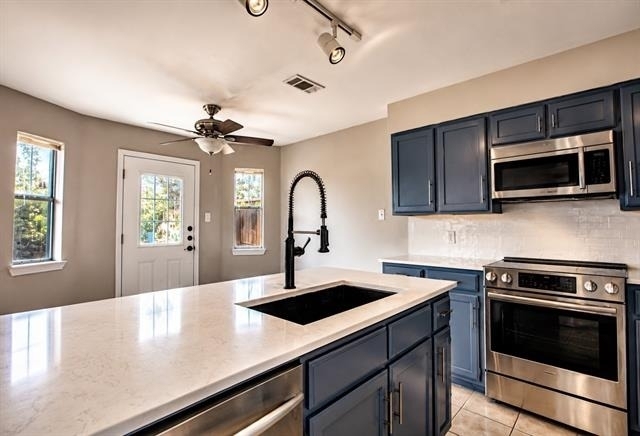 104 Summit Cove - Photo 4