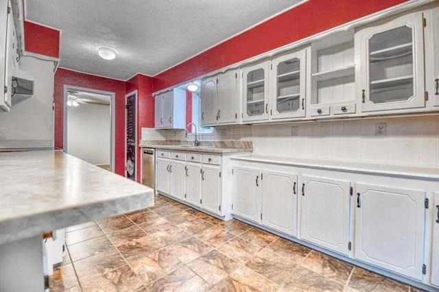 1619 Marquette Drive - Photo 5